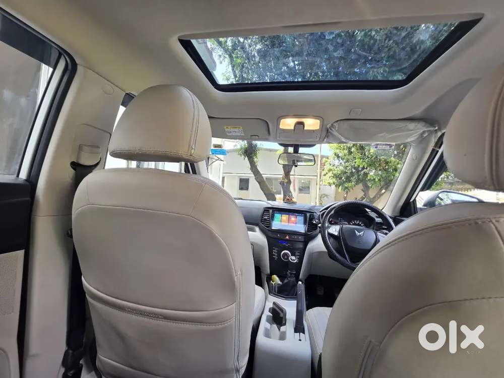 Mahindra Xuv300 W6 2024 Petrol Manual