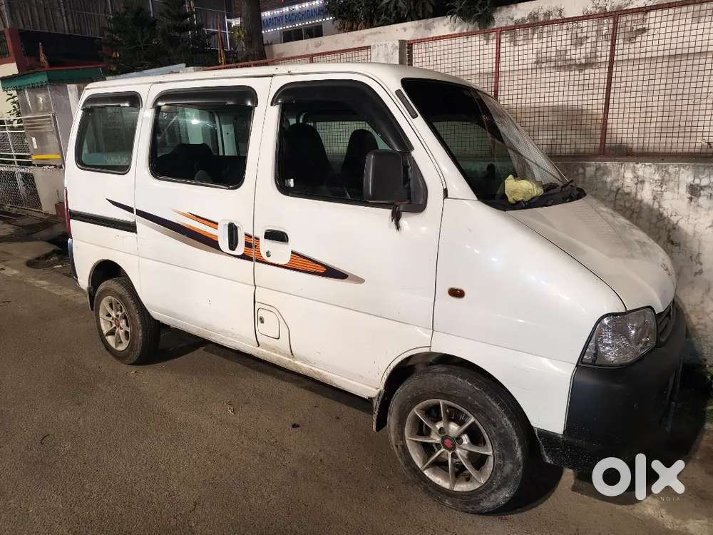 Maruti Suzuki Eeco 2023 Petrol 75000 Km Driven
