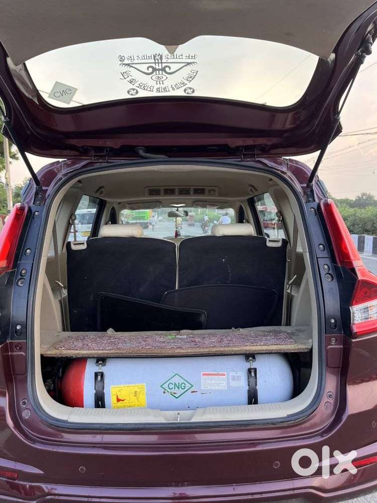 Maruti Suzuki Ertiga 1.4 Vxi Cng Anniversary Edition, 2021, Cng & Hy..