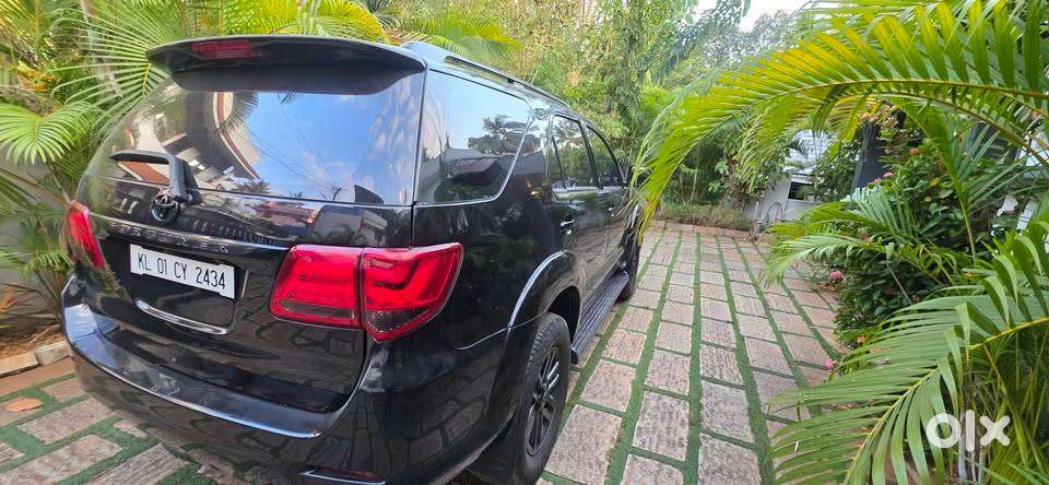 Toyota Fortuner Diesel 2012