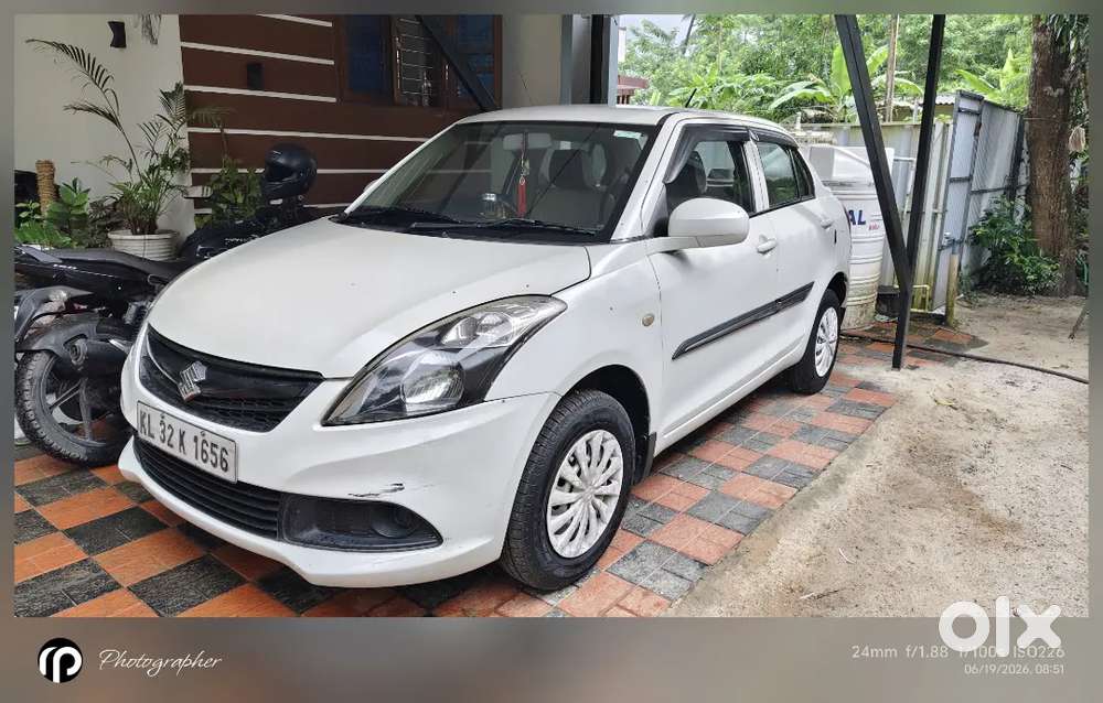Maruti Suzuki Dzire 2016 Petrol 109000 Km Driven