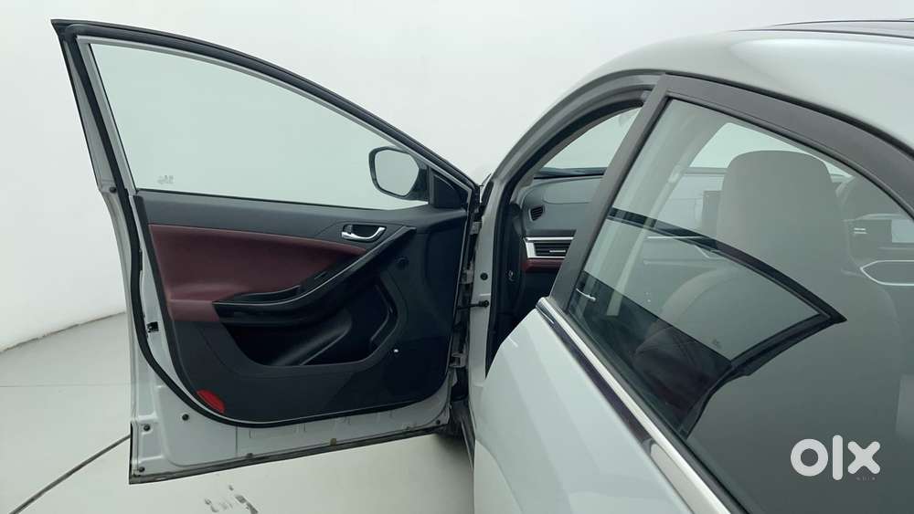 Tata Curvv Accomplished S 1.2 Revotron Petrol 7dca, 2024, Petrol