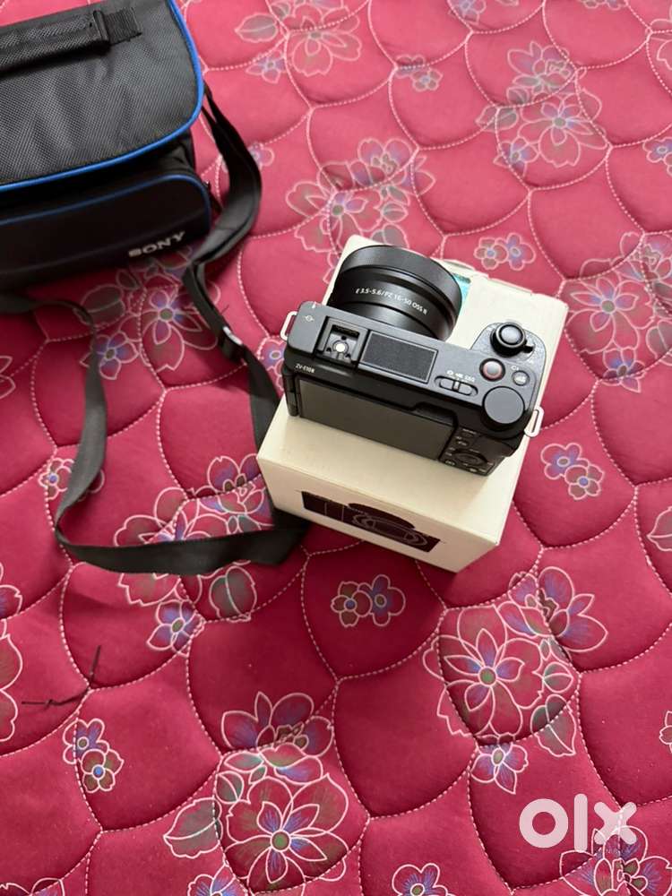 Sony zv e10 mark 2 ( 14 months old )