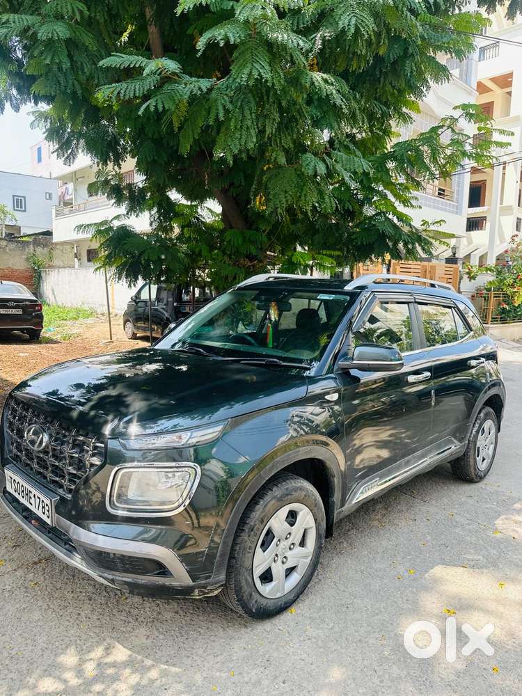 Hyundai Venue, 2020, Petrol
