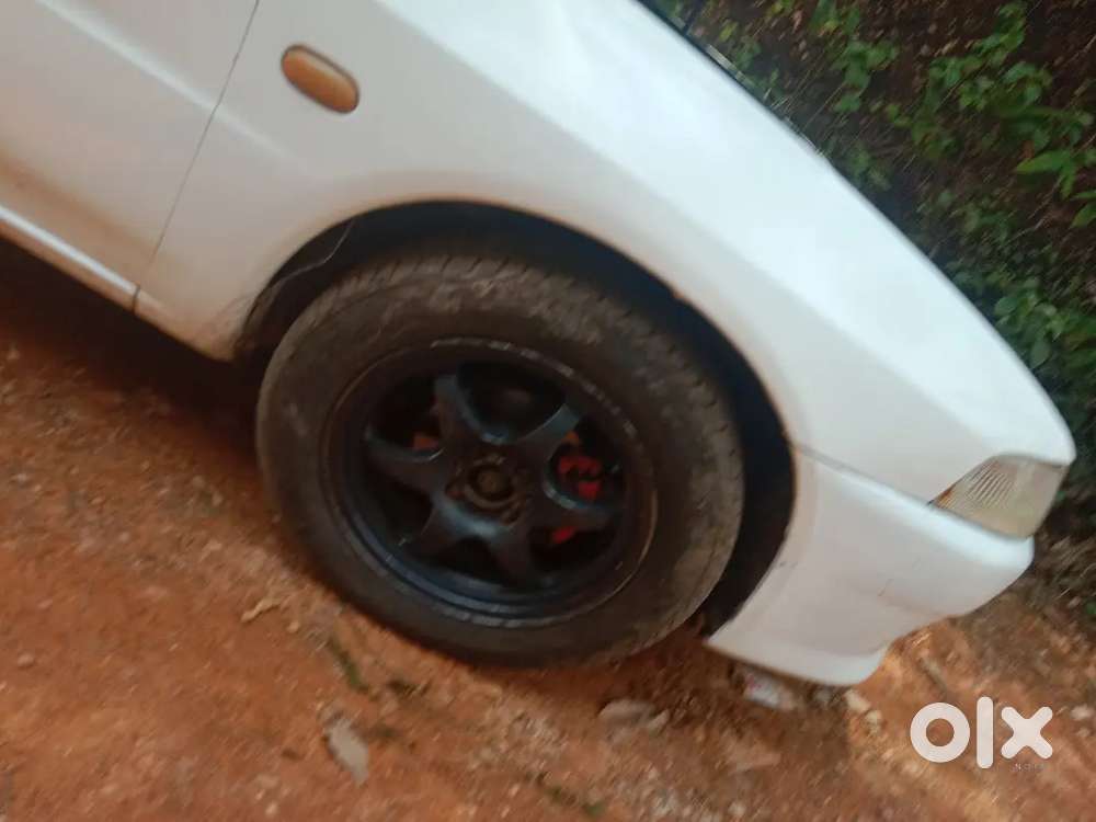 Mitsubishi Lancer 1.5  2003