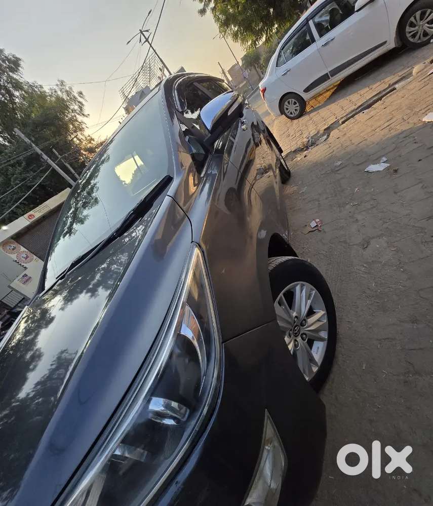 2016 Toyota Innova Crysta 2.8 Z