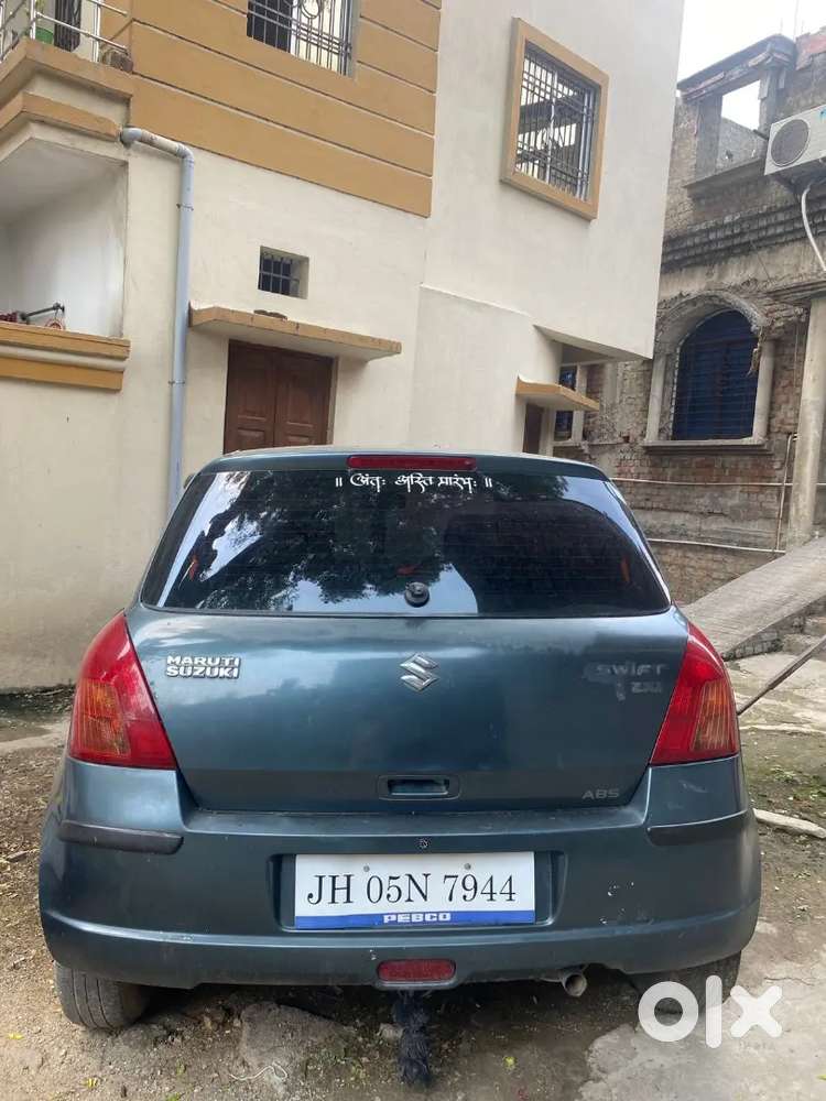 Maruti Suzuki Swift 2006 Petrol 67000 Km Driven