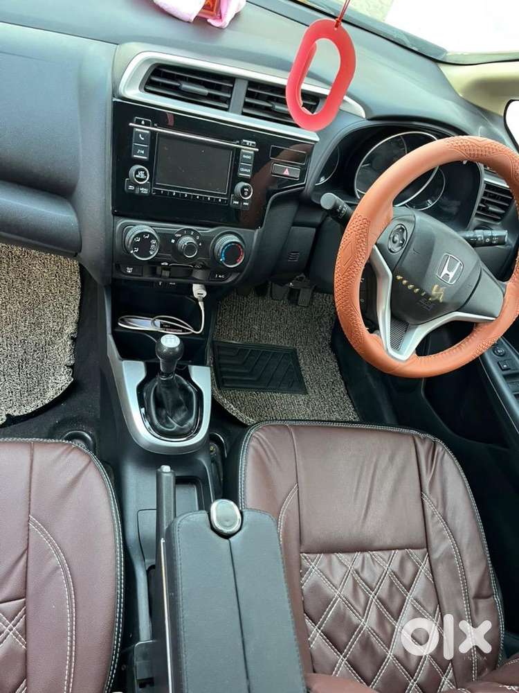 Honda Jazz 2016 Petrol Well Maintained