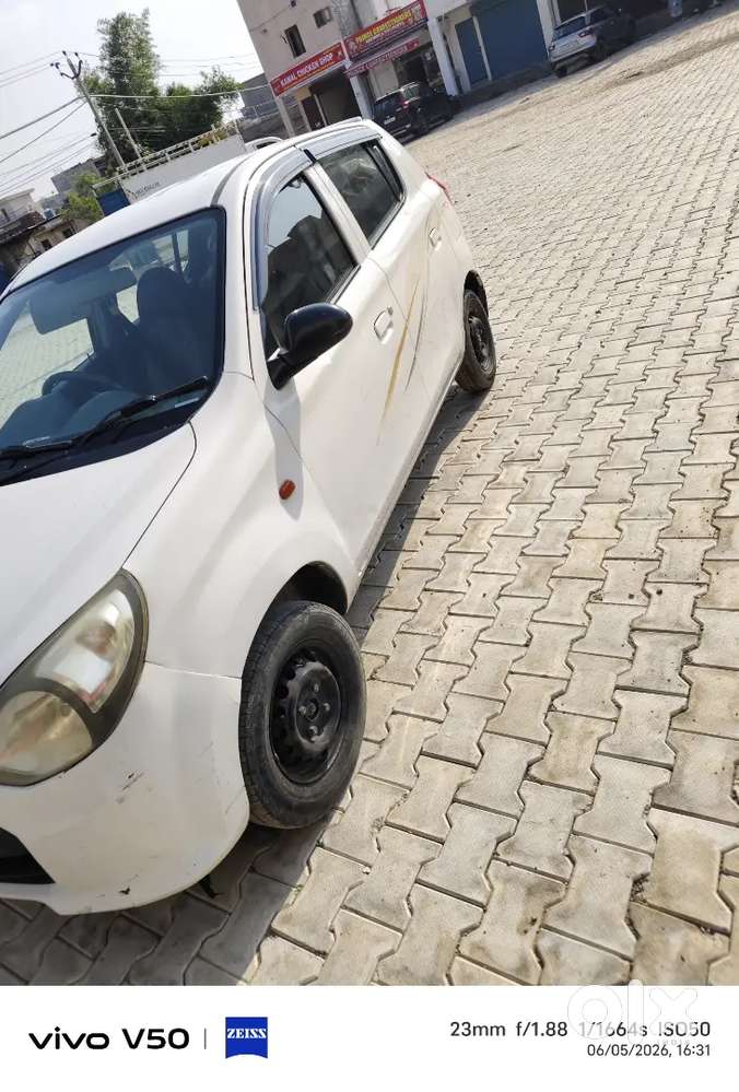 Maruti Suzuki 800 2013 Petrol 58481 Km Driven Company Record