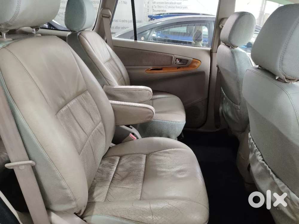 Toyota Innova, 2009, Diesel