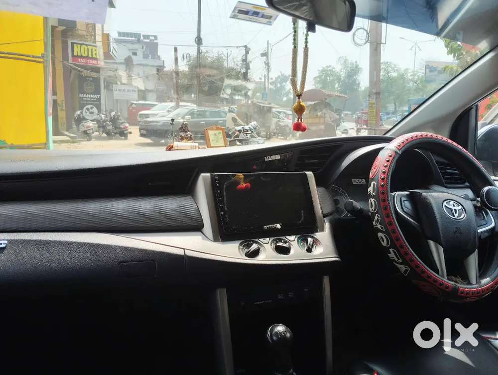 Toyota Innova Crysta 2018 Diesel Well Maintained