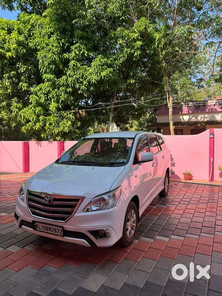 Re Innova Toyota Innova 2012 Diesel Good Condition