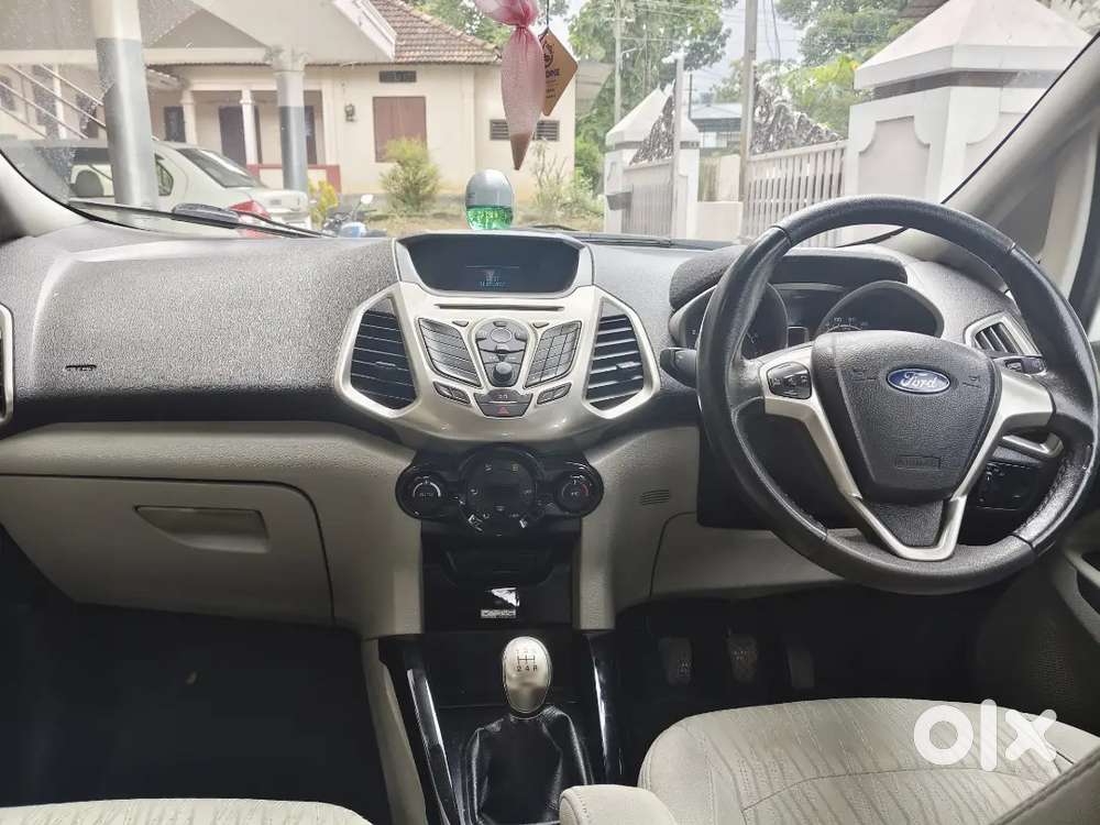 Ford Ecosport Titanium 2015 Model