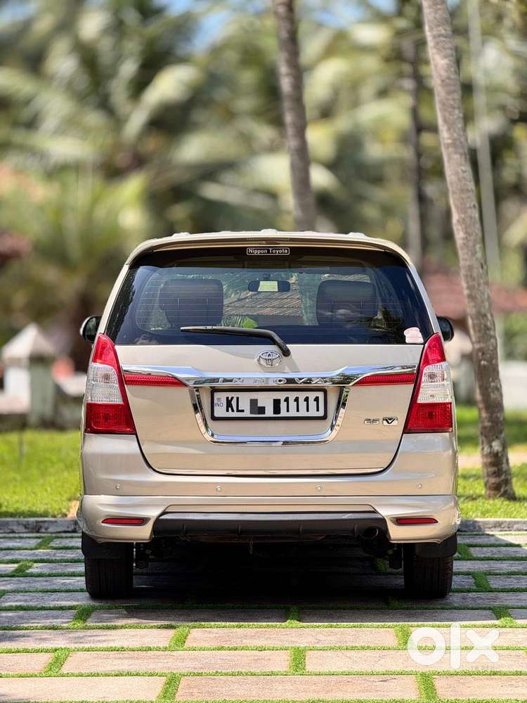 Toyota Innova 2.5 Vx 8 Str, 2014, Diesel