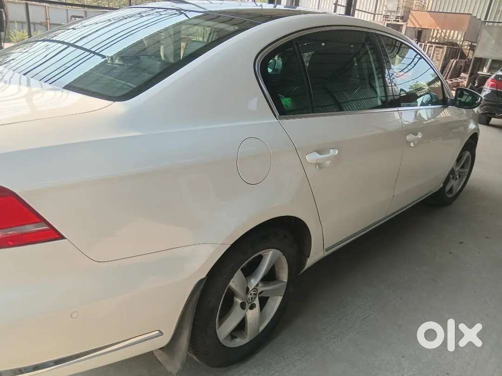 Volkswagen Passat 2012 Diesel 95000 Km Driven