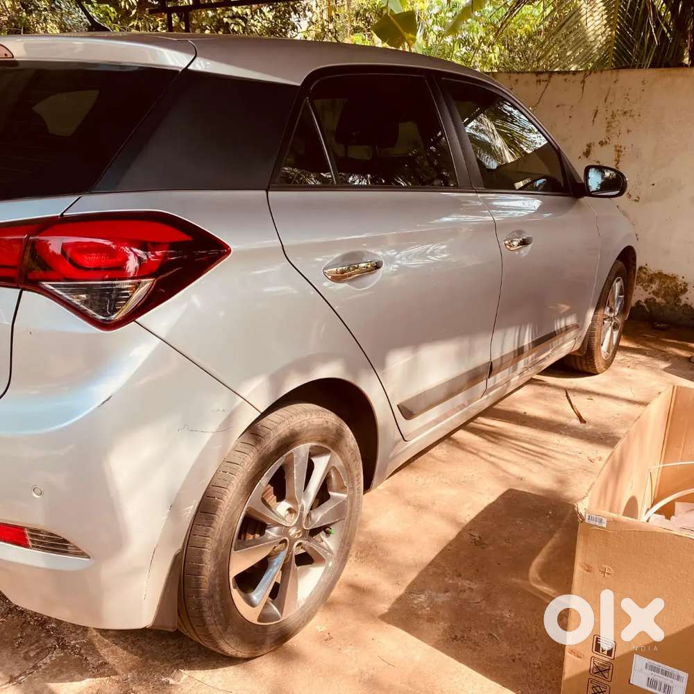 Hyundai New I20 Vtvt Dual Tone