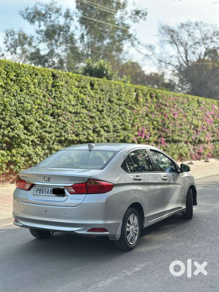 Honda City, 2015, Petrol
