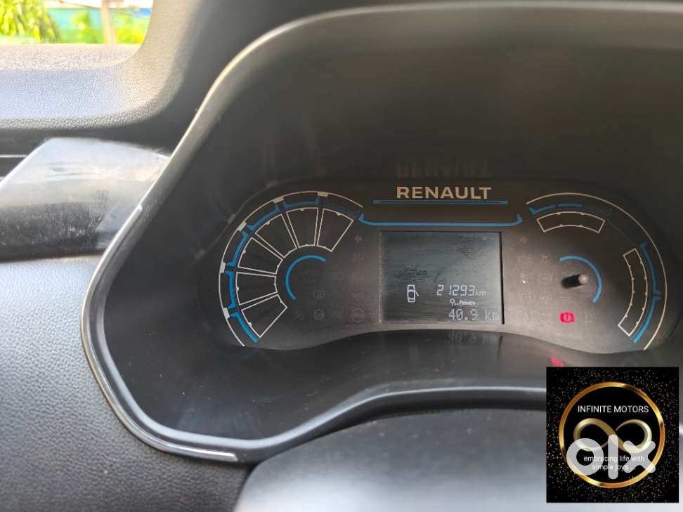 Renault Triber Rxt, 2021, Petrol