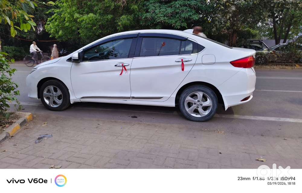2015 Honda City Diesel Sunroof Automatic