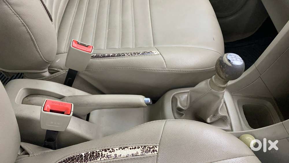 Maruti Suzuki Swift Dzire Vxi 1.2, 2015, Petrol