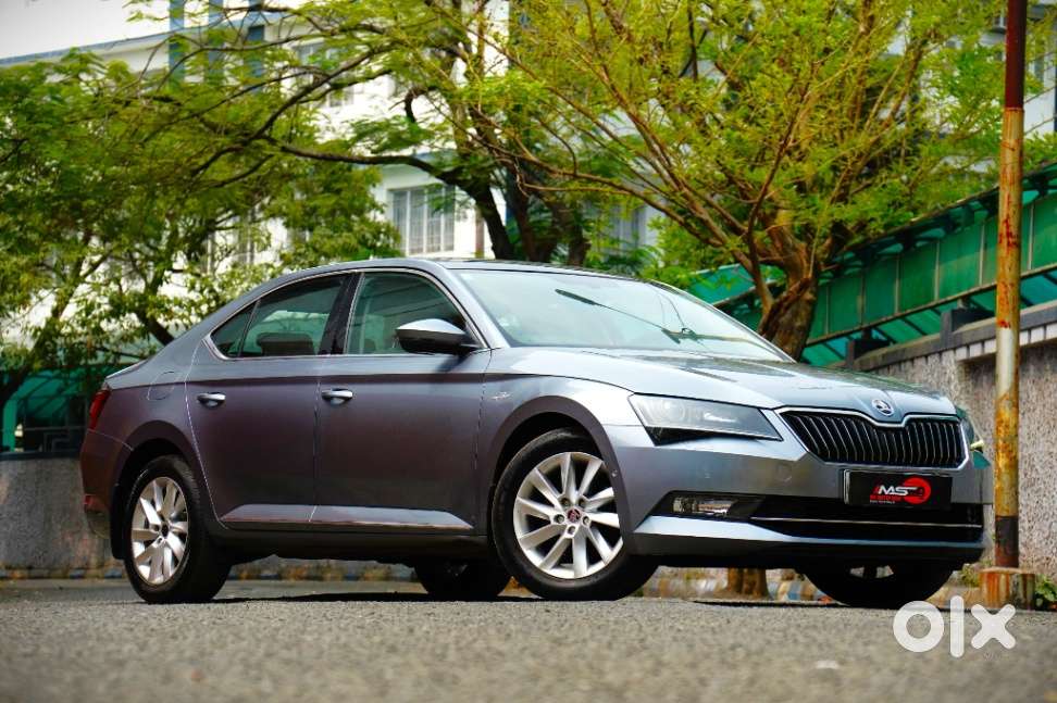 Skoda Superb Laurin And Klement 1.8, 2019, Petrol