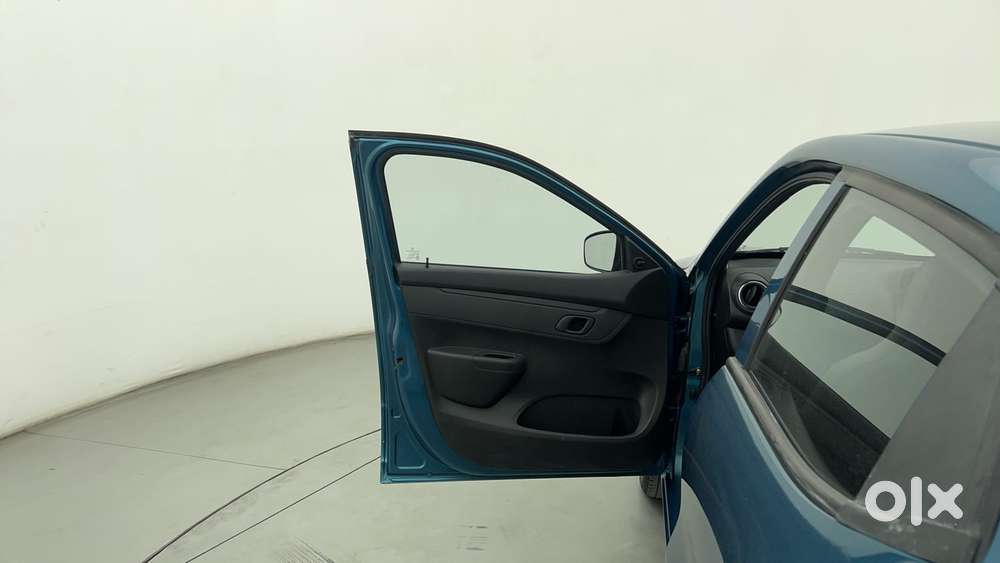 Renault Kwid 1.0 Rxl (o), 2024, Petrol