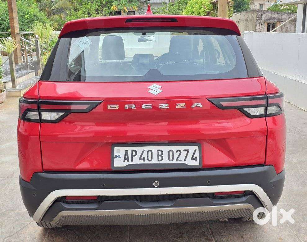 Maruti Suzuki Brezza 1.5 Lxi Cng, 2023, Cng & Hybrids