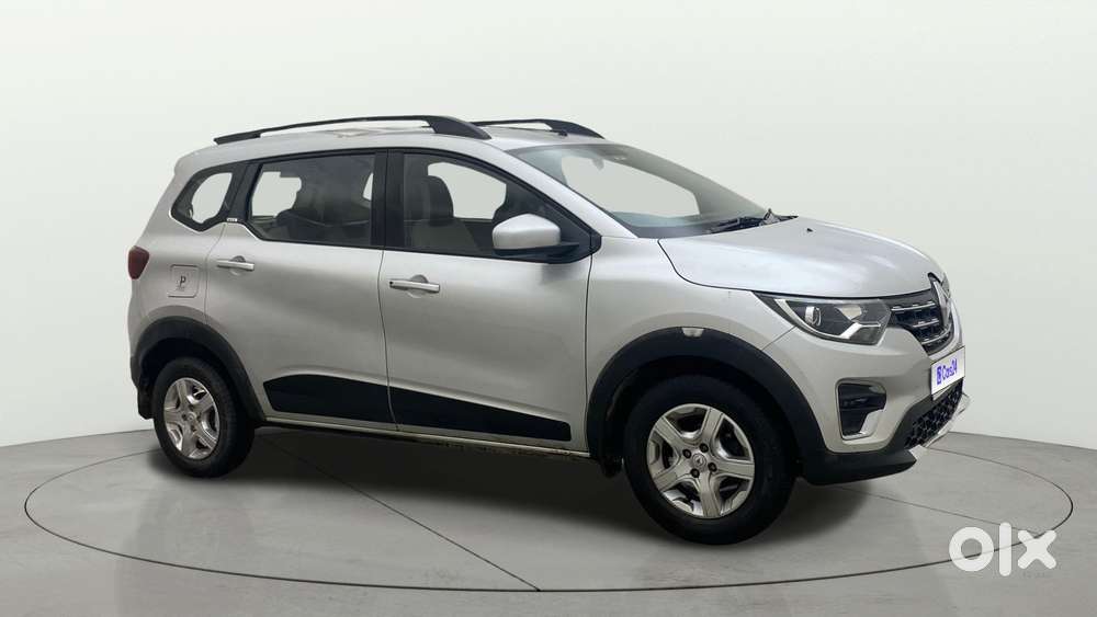 Renault Triber Rxz, 2019, Petrol