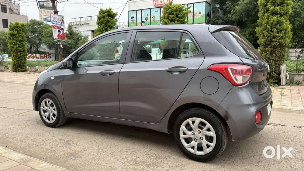 Hyundai Grand I10 Magna, 2017, Petrol