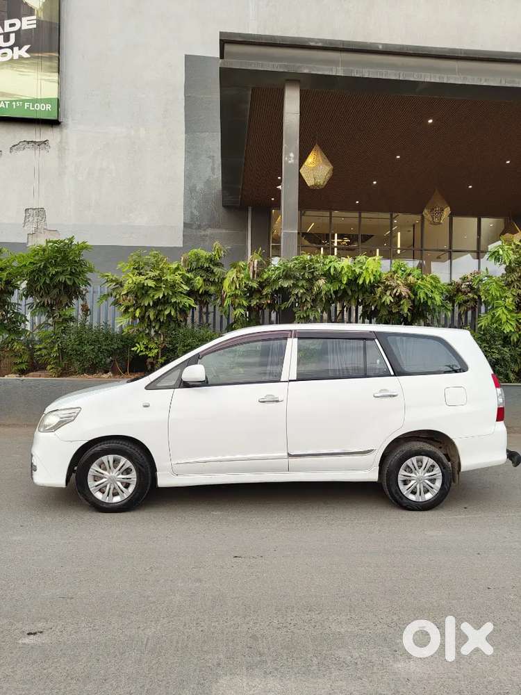 Toyota Innova 2016 Diesel Well Maintained