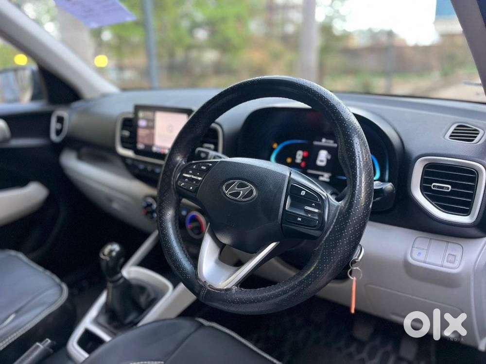 Hyundai Venue S 1.2 Petrol, 2023, Petrol