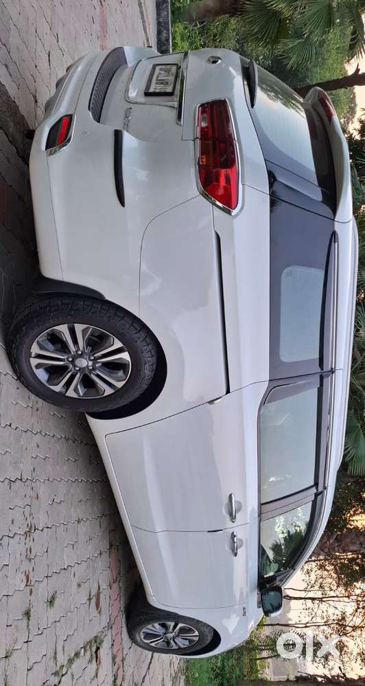 Kia Carnival Premium, 2020, Diesel