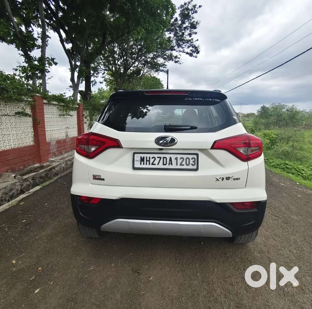 Mahindra Xuv300 W8 (o) Showroom Condition