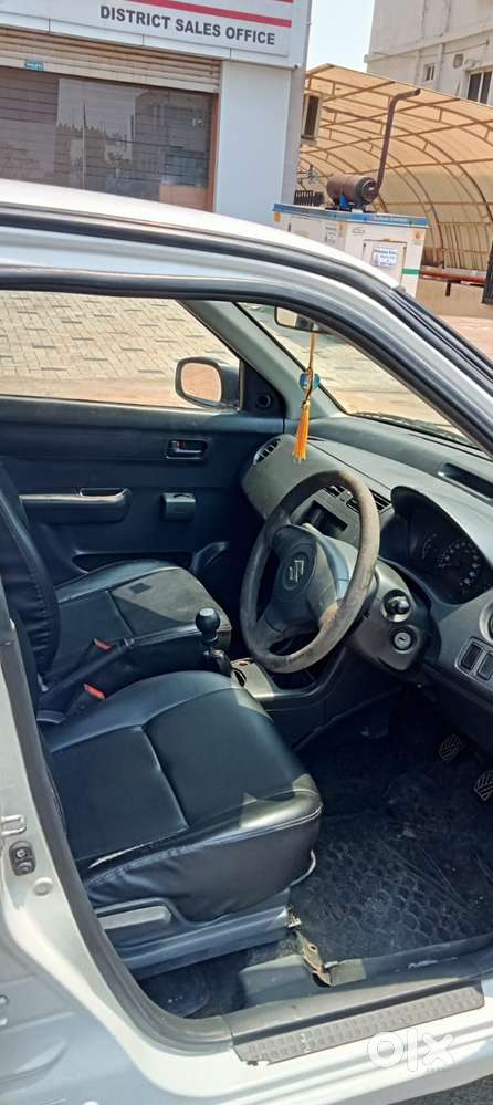 Maruti Suzuki Swift Dzire Ldi Optional, 2013, Diesel