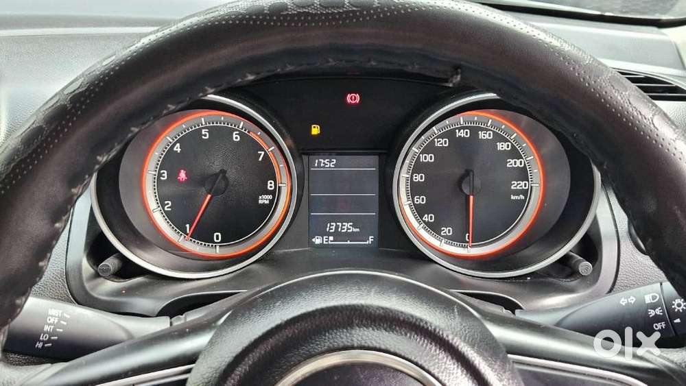 Maruti Suzuki Swift Vxi, 2021, Petrol