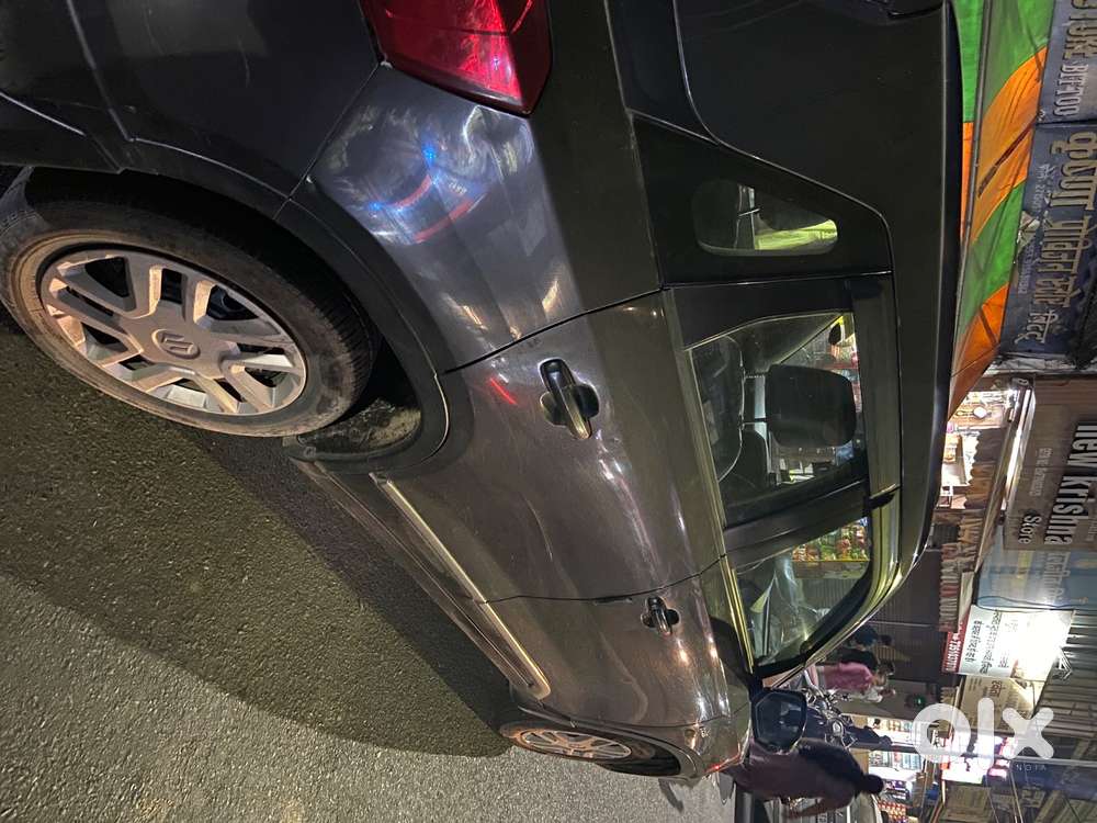 Maruti Suzuki Brezza Car Good Condition Single Hand Use