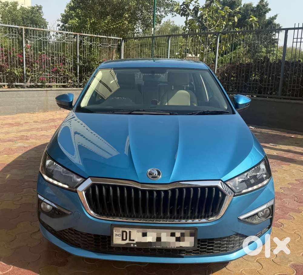 Skoda Slavia Ambition 1.0l Tsi At, 2022, Petrol