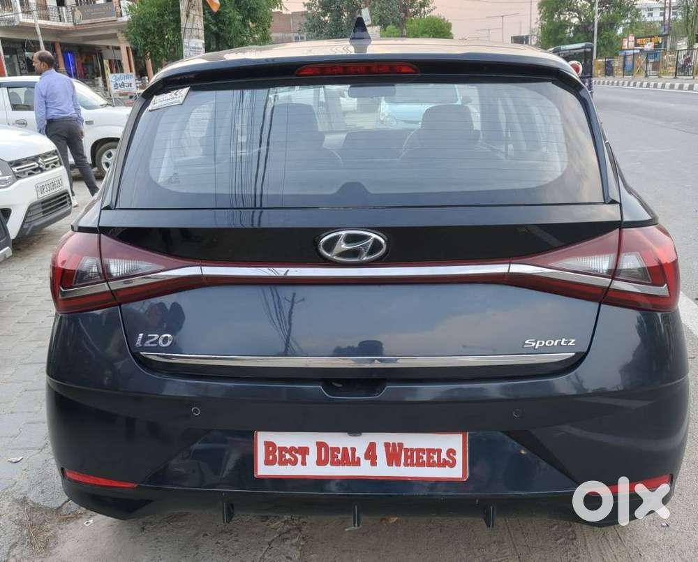 Hyundai New I20 1.5 Sportz Mt, 2021, Petrol