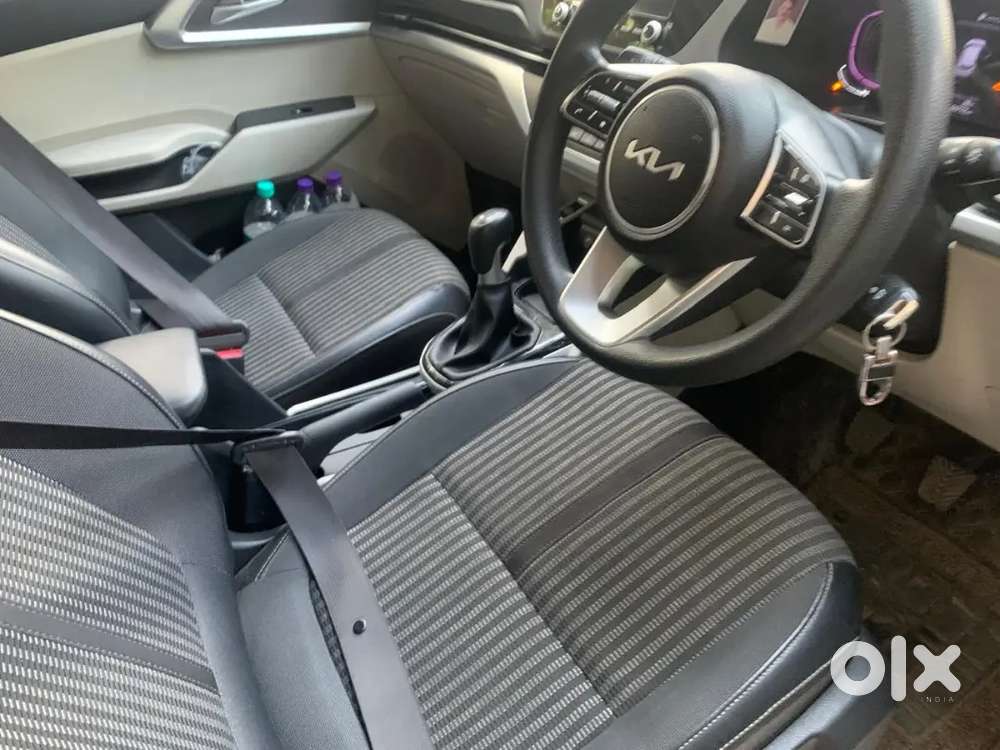 Kia Carens 2022 Prestige Plus