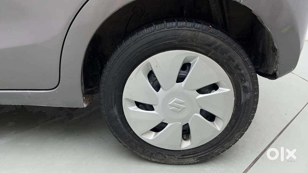 Maruti Suzuki Celerio Zxi Optional Amt, 2017, Petrol