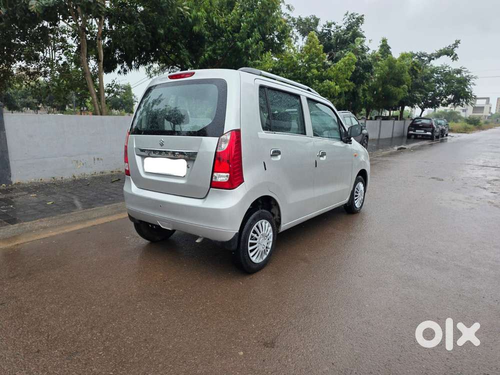 Maruti Suzuki Wagon R Lxi, 2012, Petrol