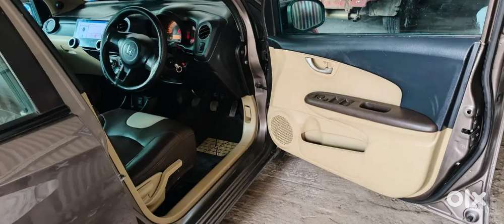 Honda Brio 2013
