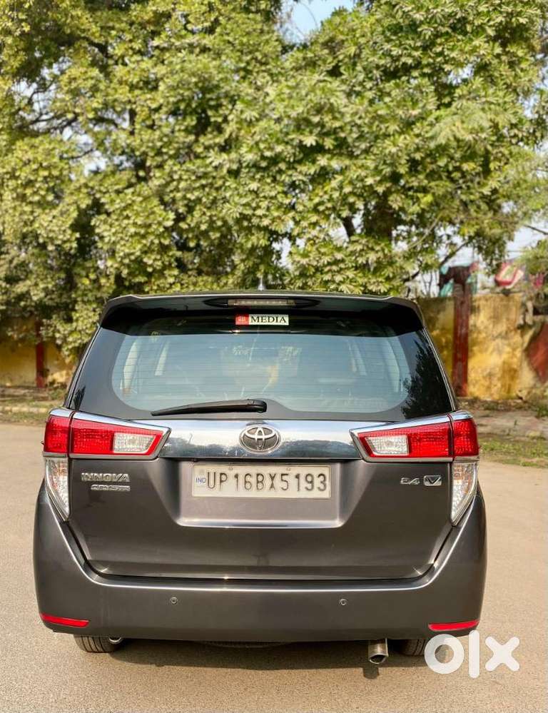 Toyota Innova Crysta 2.4 Vx Mt, 2018, Diesel