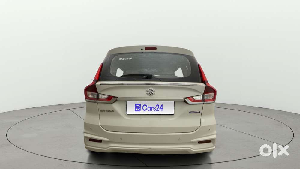 Maruti Suzuki Ertiga Zxi At Petrol, 2022, Petrol