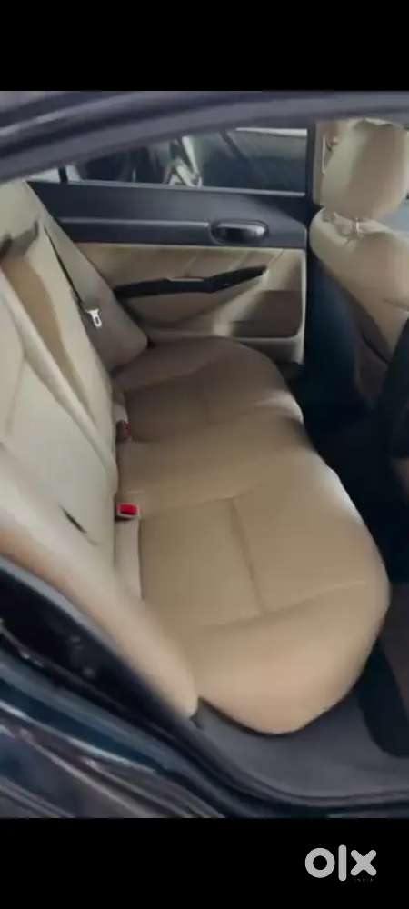 Honda Civic 1.8 V 2011