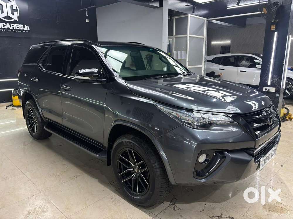 Toyota Fortuner 4×4 Automatic Diesel, 2017