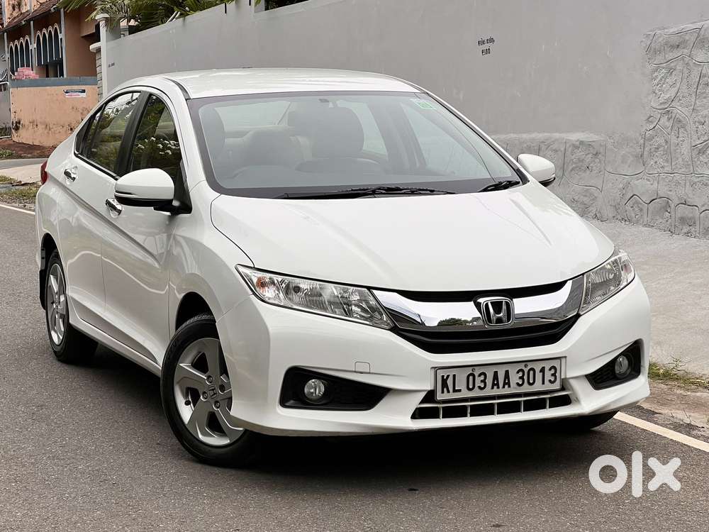 Honda City 1.5 V 4th Gen I-vtec Mt, 2016, Petrol