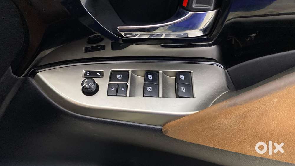 Toyota Innova Crysta 2.8 Zx At, 2018, Diesel