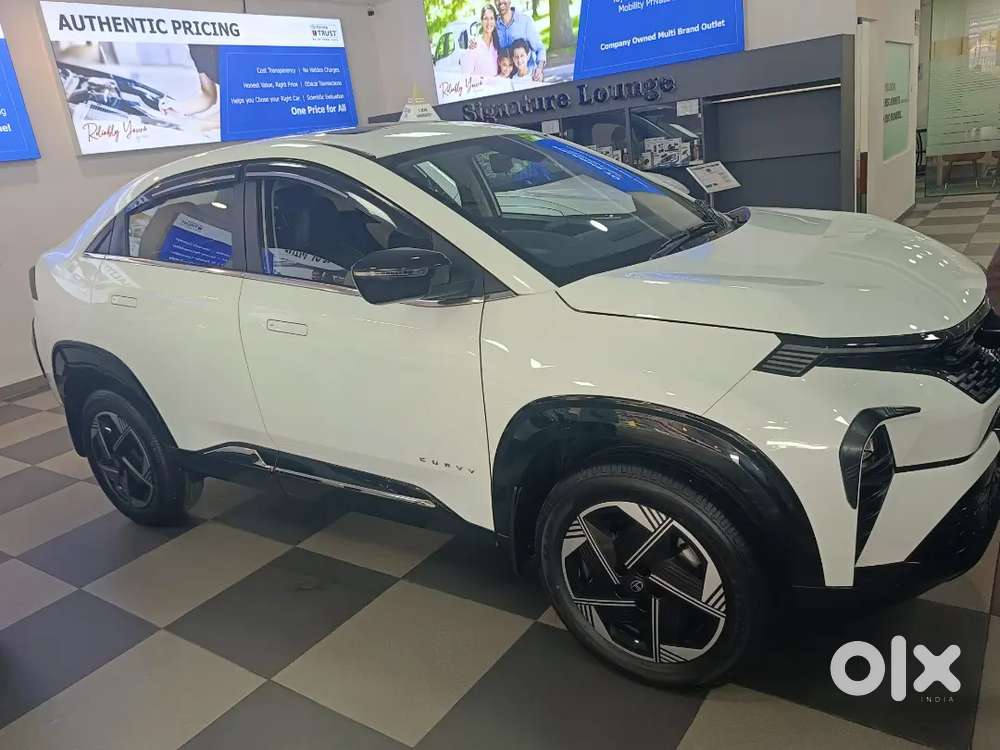 Tata Curvv Petrol Automatic 2024