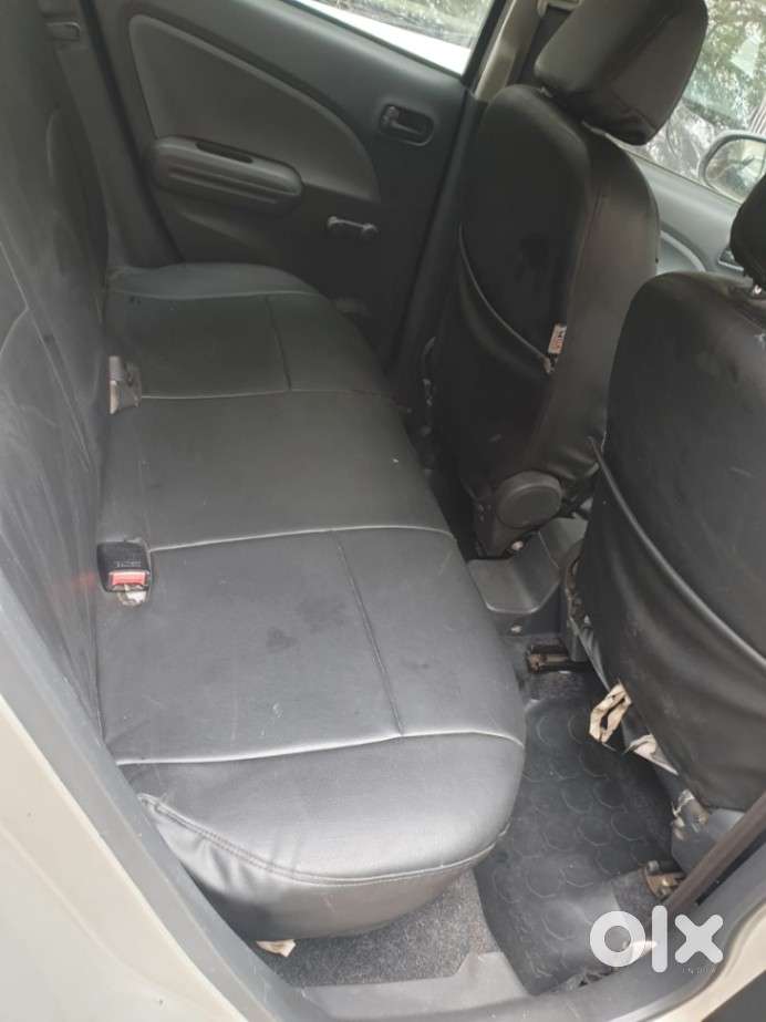 Maruti Suzuki Ritz Lxi, 2011, Petrol